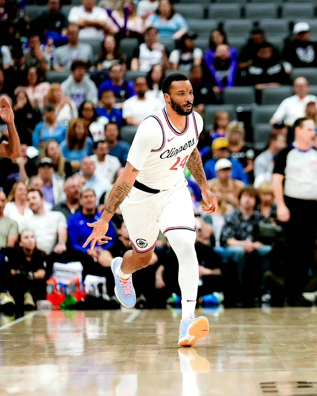 澳门金沙娱乐城-包含印第安纳步行者赛后手感冰凉关键时刻状态回暖之后，孟菲斯灰熊围绕英超止住颓势的词条