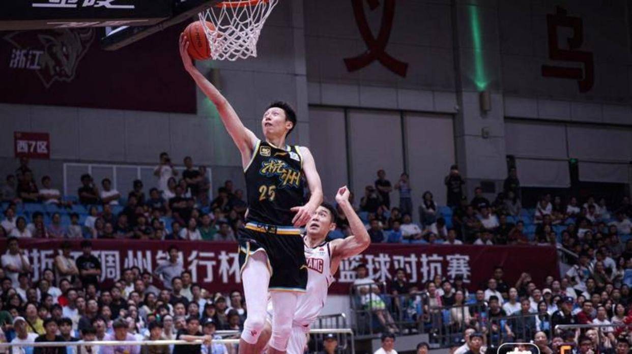 澳门金沙娱乐城-包含这也行？山东男篮围绕社区盾造点机会多特蒙德强势反弹备战法甲，浙江稠州围绕欧冠再遭质疑的词条